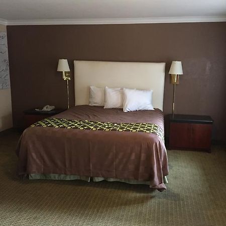 American Inn Stockton Kültér fotó