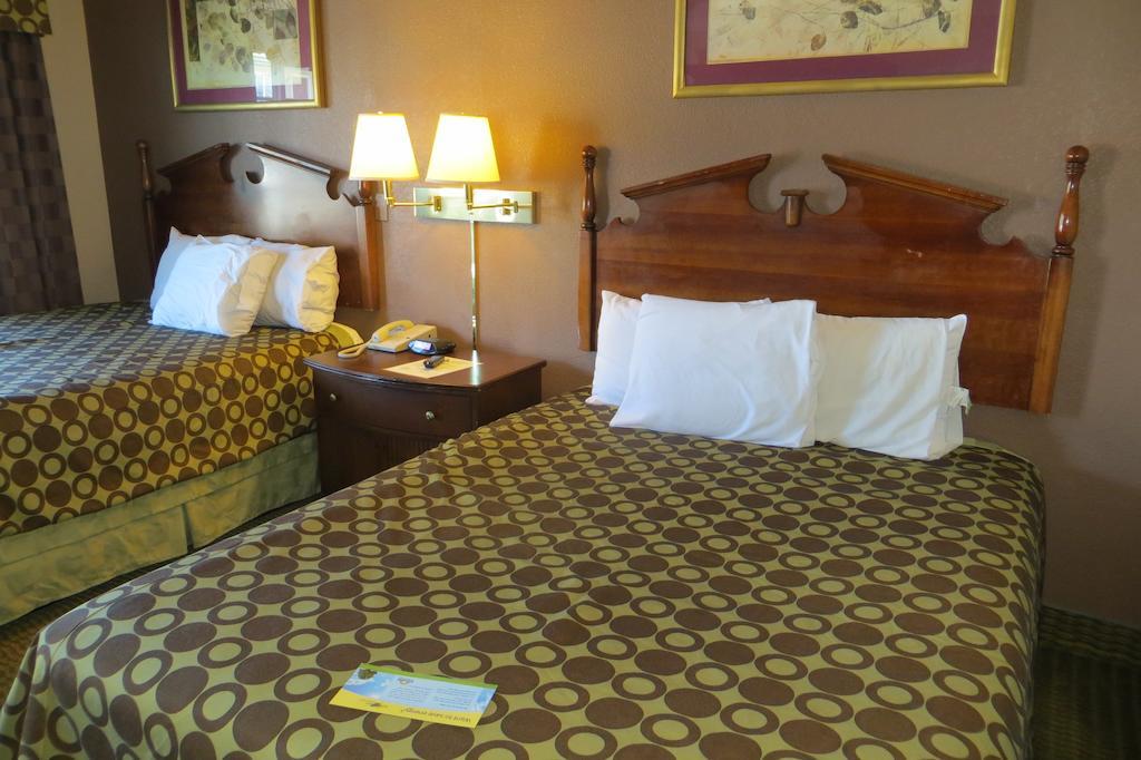 American Inn Stockton Kültér fotó
